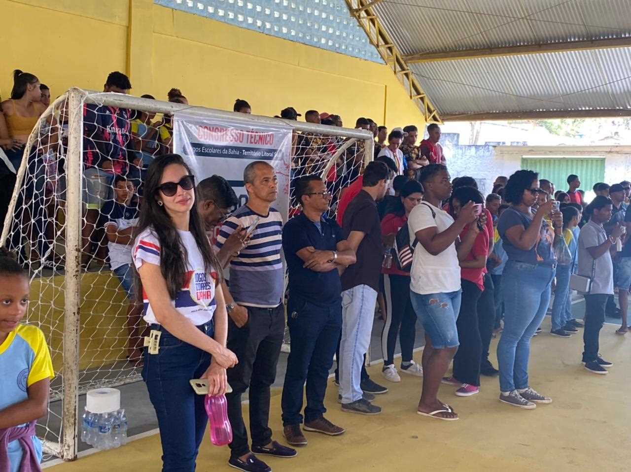 Camacã: Prefeitura faz manutenção de campos de futebol, pinturas em quadras e recebe jogos escolares